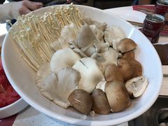 -重庆刘一手火锅(三峡广场直营店)