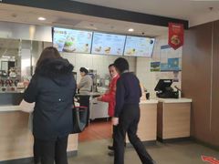 -麦当劳(田林好又多店)