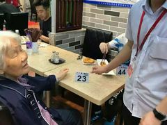 大堂-荔银肠粉(广州天河华利路店)