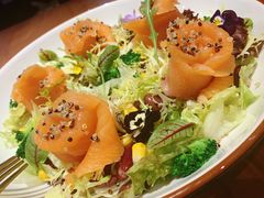 -POKEE VIA&Brunch·维娅(重庆来福士店)