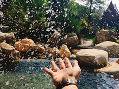 -七彩云南古滇温泉山庄