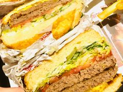 -The Habit Burger Grill 哈比特汉堡(复兴soho店)