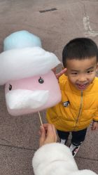 -圣名游乐城冰雪大世界