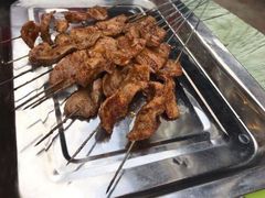 -酒宝荡烧烤(长航局江大路住宅小区店)