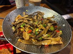 -雀舞云南菜(天津天河城购物中心店)