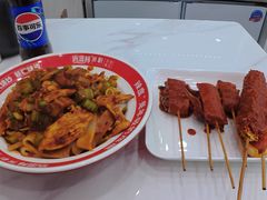 -滴滋味·新疆炒米粉·炒三凉(乌市总店)