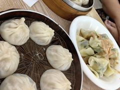 -珊珊小笼馆(仙霞路店)