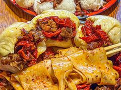 -柴窝堡22号辣子鸡·传承新疆菜