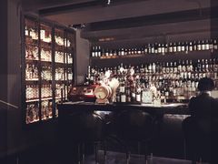 -UNI UNI(环亚凯瑟琳店)