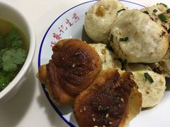 -舒蔡记生煎菜饭(云南中路店)