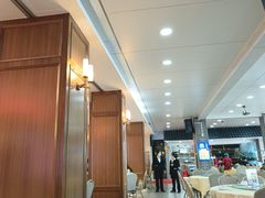 -鹏城人家海鲜酒家·23年老字号(较场尾店)