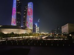 -南京眼步行桥