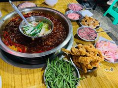 -渝味黄姐火锅(黄泥村店)