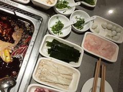 -海底捞火锅(公益西桥店)