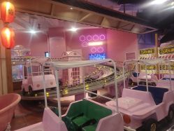 -卡通尼乐园(新达汇三林店)