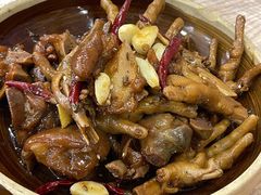 -江城燕子大排档(江汉路步行街店)