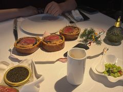 鱼子酱惠灵顿牛排-弦月窗LUNETTE BY AMANDA(复兴路店)