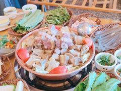 -阿婆情腊排骨火锅(金虹路店)