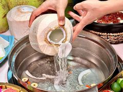 -三个椰子·现砍椰子鸡(金源CBD店)