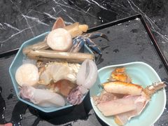 -淡尾·海鲜自助概念餐厅(虹桥南丰城店)