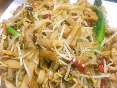 炒河粉-牛八宝桂林米粉(八里庄店)