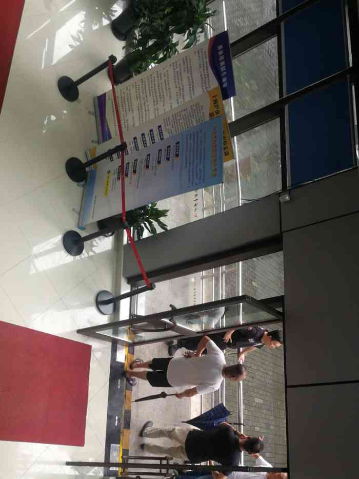 斜桥游泳馆-"水还好～就是不划算～涨价了～以前25块 .