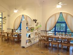 大堂-爱琴海假日餐厅(八里湖婚礼公园店)