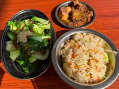 -炬龙牛肉店(新华店)