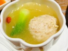 鸡汤炖马蹄狮子头-人和馆·上海菜(徐汇店)