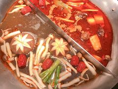 -湊湊火锅·茶憩(新中关购物中心店)
