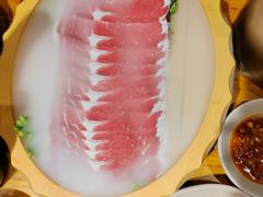 -老牌坊云南鱼豆花火锅(哈西万达店)