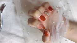 -爱美睫美甲会馆