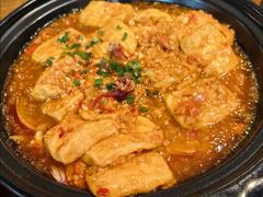 蒜香火腿包浆豆腐-云海肴·汽锅鸡·云南代表菜(天山百盛优客店)