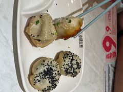 -小杨生煎(百联嘉定购物中心店)