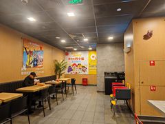 -麦当劳(容桂客运站得来速店)