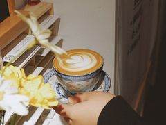 小拿铁-倦勤咖啡(中山南路店)