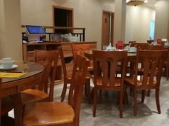 大堂-丹江口渔村·湘味厨房(桃园店)