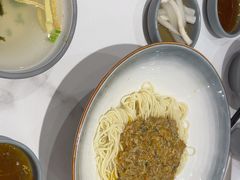 -馋三尺蟹粉小笼(人民广场店)