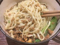 -谭师爷龙抄手(白下路店)