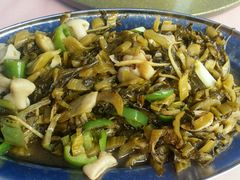 酸菜炒大肠-龙泉山庄(红山店)
