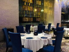 -AZUR聚(香格里拉饭店)