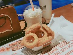 -The Habit Burger Grill 哈比特汉堡(复兴soho店)
