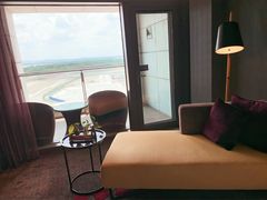 -南京禄口机场雅高铂尔曼大酒店