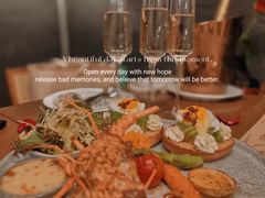 -Mark&Mars Restaurant