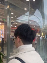 -川和潮人