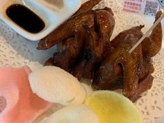 瑞士汁乳鸽-侨美·唐荔园·40年地道粤菜