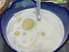 -黄师奶甜品店
