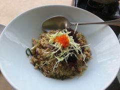 鲑鱼亲子炒饭-穹六人间 people 6(岳阳路店)