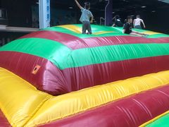 -蒙特利亲子乐园