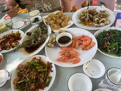 -范饭椰林川湘味海鲜·椰子鸡(三亚湾椰梦长廊店)